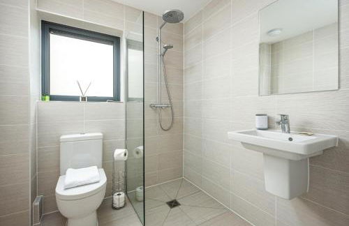 Woodsford WI22 Silverlake Dorset. Lake access. - Photo 14