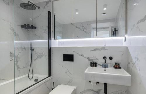 FOX ON THE HOE - Luxury Apartment accommodation - Photo 39