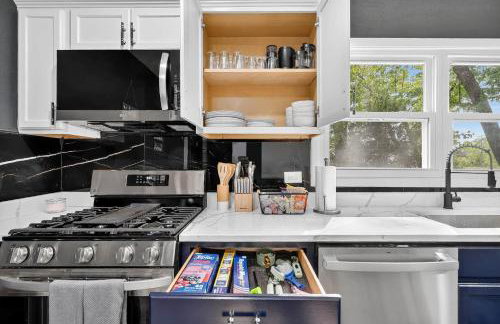 Greenway Getaway-Private Huge outdoor fun, Game,Navy - Foto 18