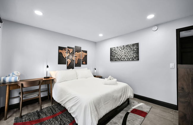 Escape to This Gorgeous new Wilton Manors Villa - Photo 13