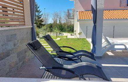 Villa Amoena with Pool and Sauna - Foto 37