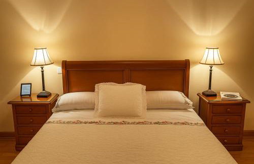 Lovely 2 bedrooms apartment main square Plasencia - Foto 2