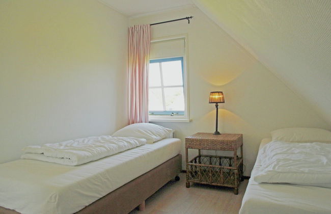 Holiday Home in Schoorl Near Sandy Beaches - Foto 2