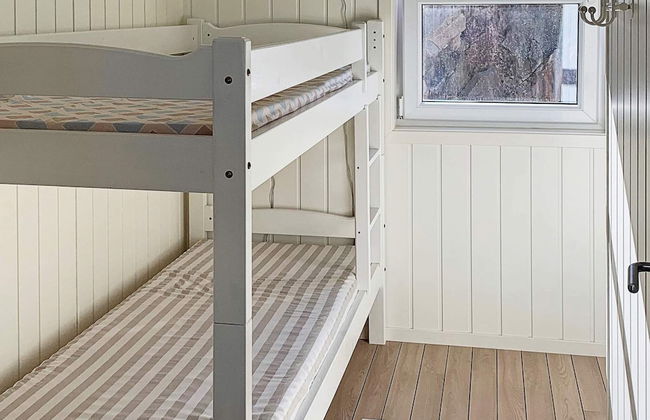 6 Person Holiday Home in Urangsvag - Foto 4