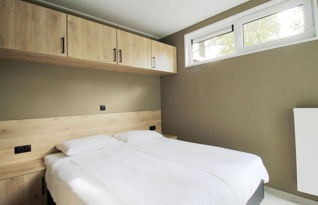 Modern Holiday Home With Decorative Fireplace - Foto 6