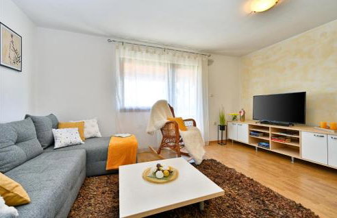 2 Bedroom Amazing Home In Seketin - Foto 2
