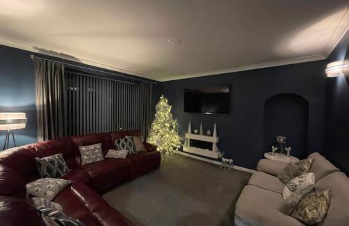 Amazing Alps and Loch views - HOT TUB and pet friendly - Foto 42