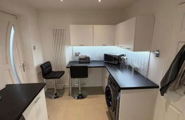 2 bedroom end terrace house - Foto 12