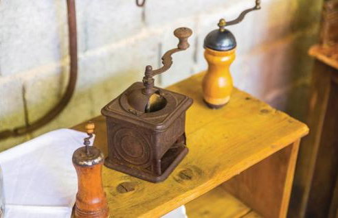 4 Bedroom Stunning Home In Plaski - Foto 34