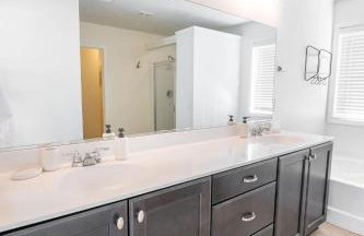 Coastal Retreat & Water Views - Minutes to CHS - Foto 29