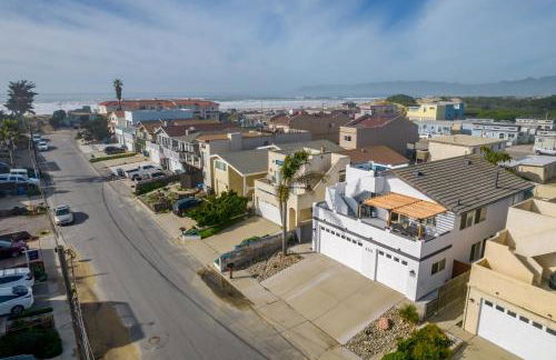 Steps To #PismoBeach with Poker, Foosball, FREE EV Charger, and Bikes - Photo 33