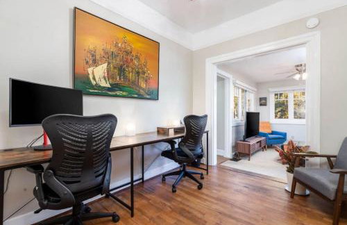 Historic Avenues Downtown w Dedicated Workspace - Foto 5