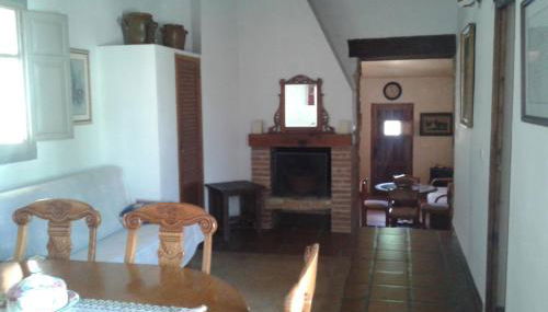 Casa Rural "El Caroche" Alojamiento completo y Eventos - Photo 3