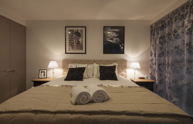 22 Hallenstein Apartments by Staysouth - Photo 5