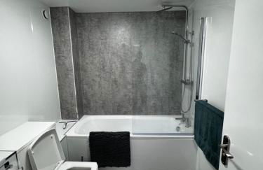 11aComberton - Photo 10