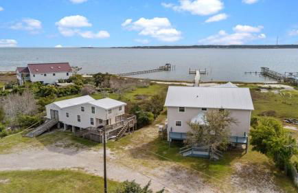 Waterfront Dock Kayaks Ping Pong 3 Bedroom 2 Bathroom - Foto 5