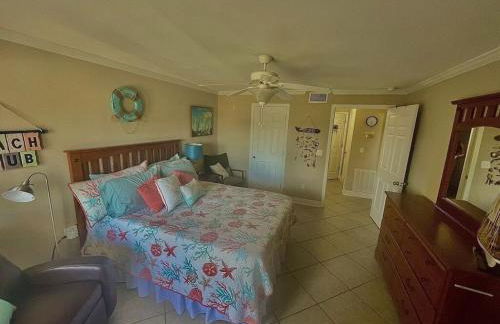 Biloxi Beach Condo - Photo 21