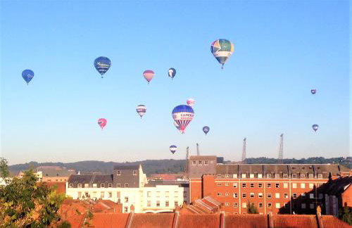 The Old Coach House: Luxury Harbourside Apartment - Foto 15