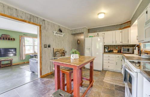 Peaceful Cassville Vacation Rental - Hike and Fish! - Photo 13