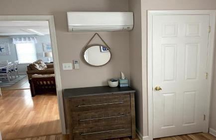 Beach Haven Oceanside Beach Badges Outside Shower Wifi,Spend A Week In The Queen City On One Of Its Premiere Streets The Location Of This Duplex - Foto 3