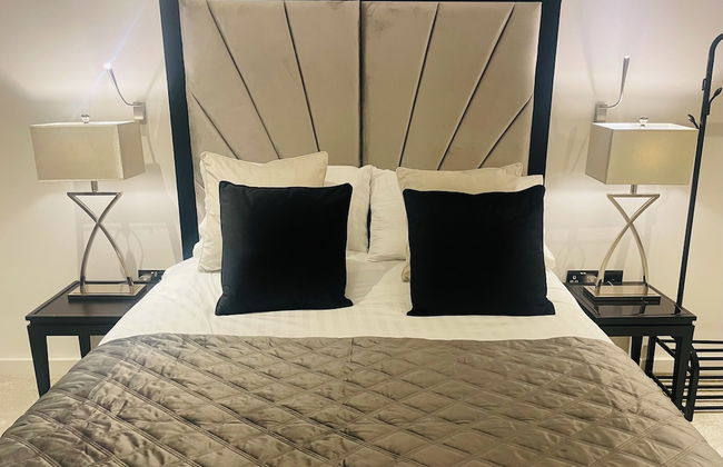 St Albans City Retreat - 2 Bed Apartment - Foto 1