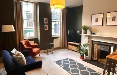 The Linen Loft - 2 Bed Apartment - Central Town Location - Area of Outstanding Natural Beauty - Foto 4