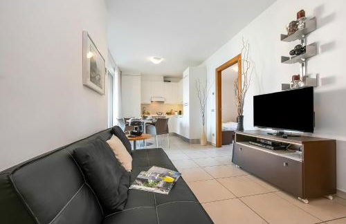 Vista di Maccagno Fantastico Pool - Happy Rentals - Foto 11