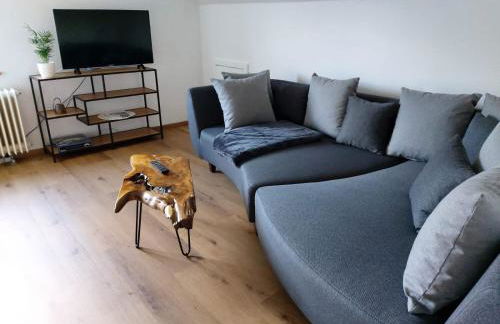 Erholsamer Traumurlaub wo auf Bergen Schlößer wachsen - Foto 3