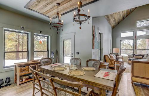 Camp 95 - Stunning Mountain Home - 4.5 Acres - Views - Hot Tub - Pet friendly - Private - Photo 12