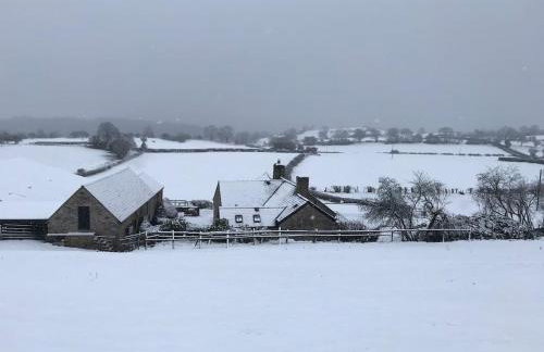 The Stables at Pentregaer Ucha, tennis court & lake - Foto 26