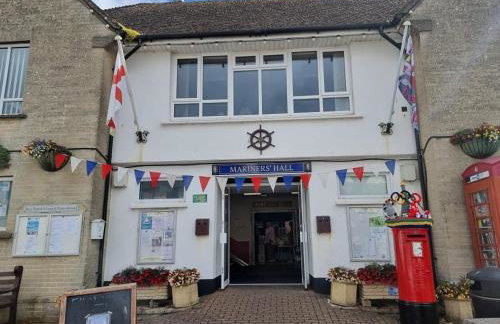 PRIMROSE COTTAGE, Sleeps 5, Stylish Cottage, Central, Close to Beach, shops and restaurants - Foto 16