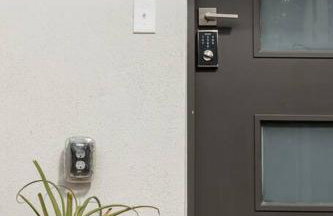 Cozy Bungalow Retreat Walking Distance to Downtown - Photo 25