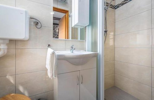 Two-Bedroom Holiday Home In Medancici - Foto 31