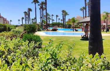 Apartamento reformado en Urb. Jardines de Zahara - Photo 5