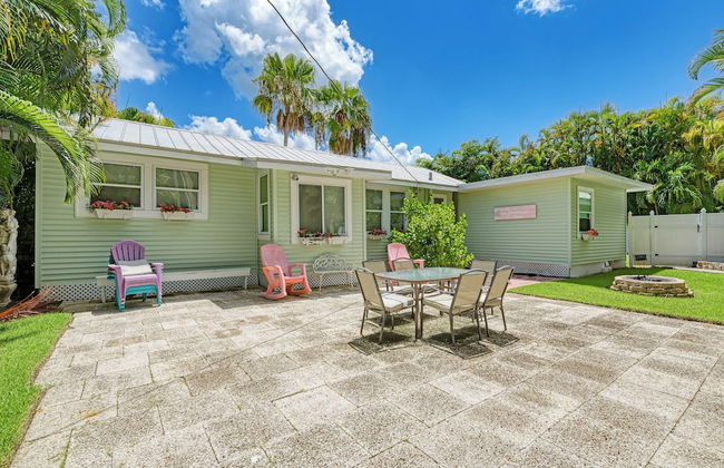 Cottage Haven-one Minute Walk To The Beach-private Yards-keyless Locks - Foto 6