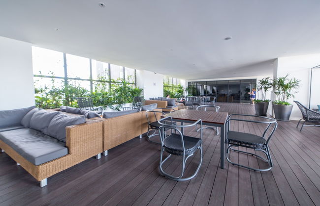 Establishement By Sleepy Bear - Foto 3