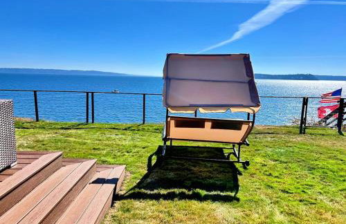 Luxury Bayfront Oasis with Private Beach Access, Near Tulalip Casino and Outlets! - Foto 3