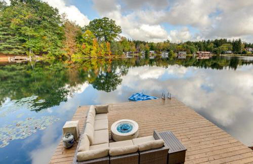 Horseshoe Lake Vacation Rental with Deck and Kayaks! - Foto 1