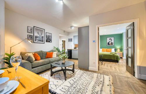 Spacious 4 Bedroom Apt Near West End Glasgow - Foto 18