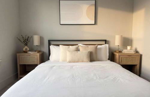 Boulevard Stays Midtown 30ft Ceilings 1BR 01 - Foto 15