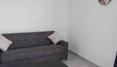 appartement 2 T2 neuf et élégant proche zénith - Foto 5