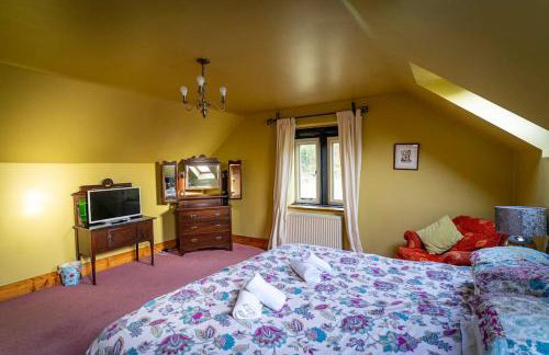 School House, cosy cottage for 12 with hot tub in the Peak District - Photo 30