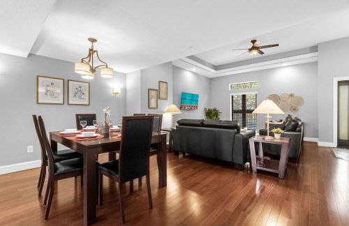 Sunny Summer in FL - Relax in a TownHome by Disney! - Foto 10