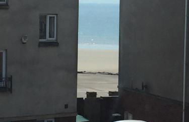 Beach Break Aberavon Holiday Home by the Sea - Photo 15