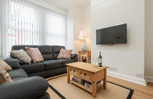 3 Bed House Near Liverpool Parking Sleeps 5 - Foto 47