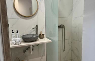 Viento Boutique - Photo 74