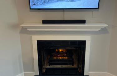 Modern Condo with Ski In & Ski Out - Silver Creek Lodge, Snowshoe - Foto 13