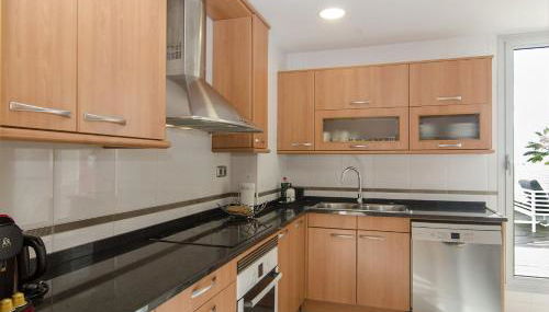 Duplex vistas mar con piscina - Photo 5