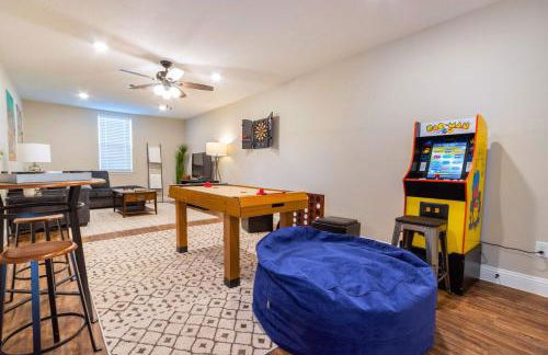 Arcade Covered Patio Sleep 10 3 Bedroom 2 Bath Game Room - Foto 9