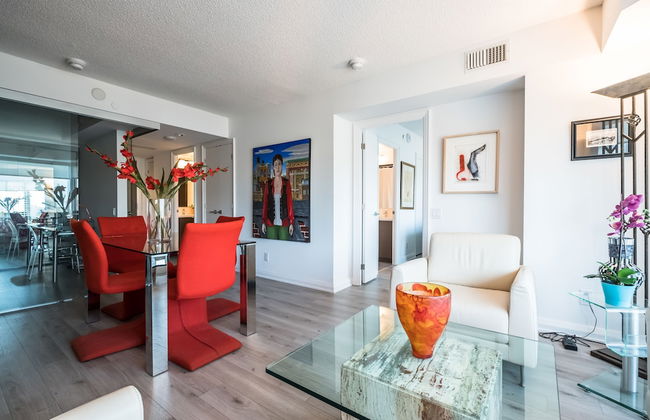 QuickStay - Luxury Executive in Yorkville (Yonge & Bloor) - Photo 8